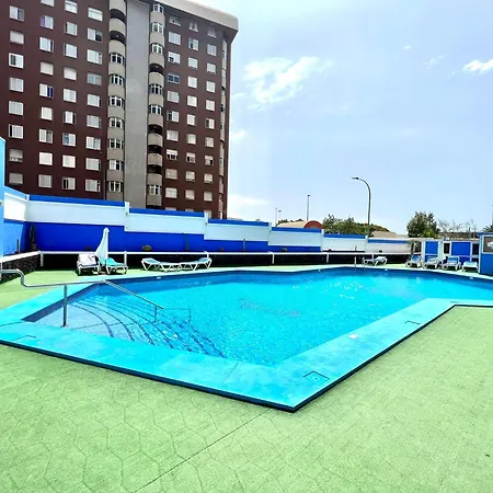 With Ocean Views In Playa Jardin, Puerto De La Cruz *