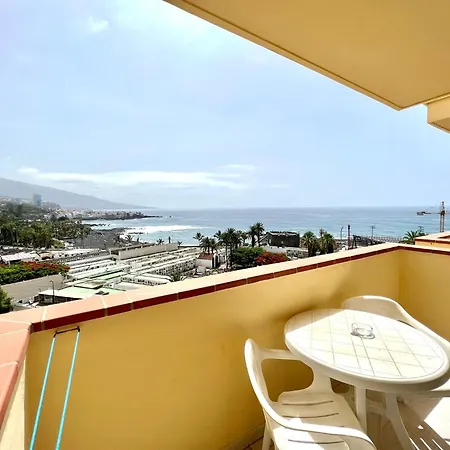 Apartament With Ocean Views In Playa Jardin, Puerto De La Cruz